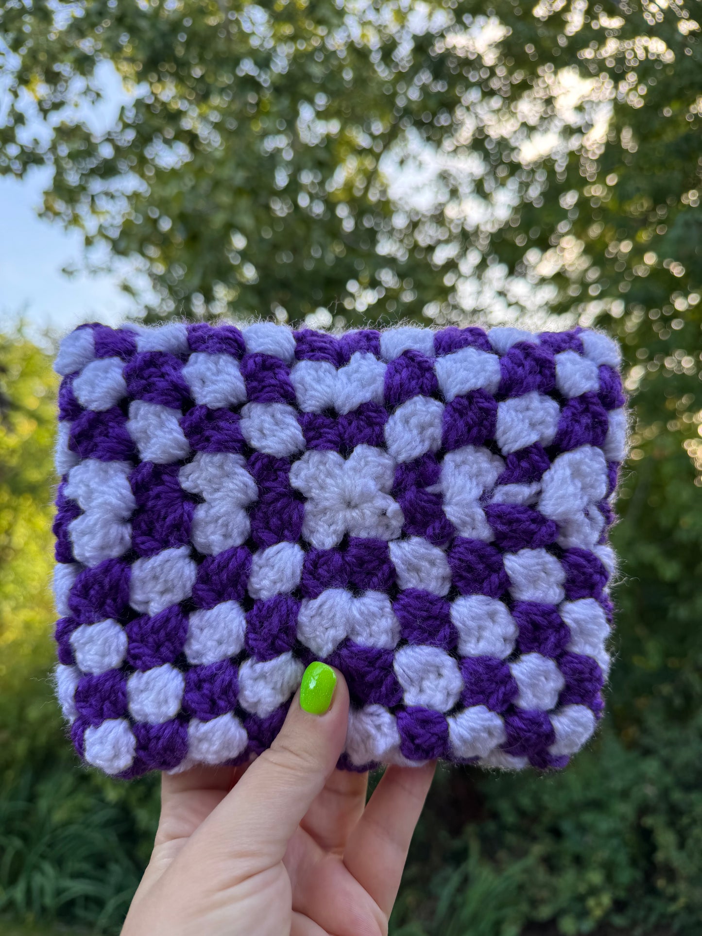 Checkered kindle case