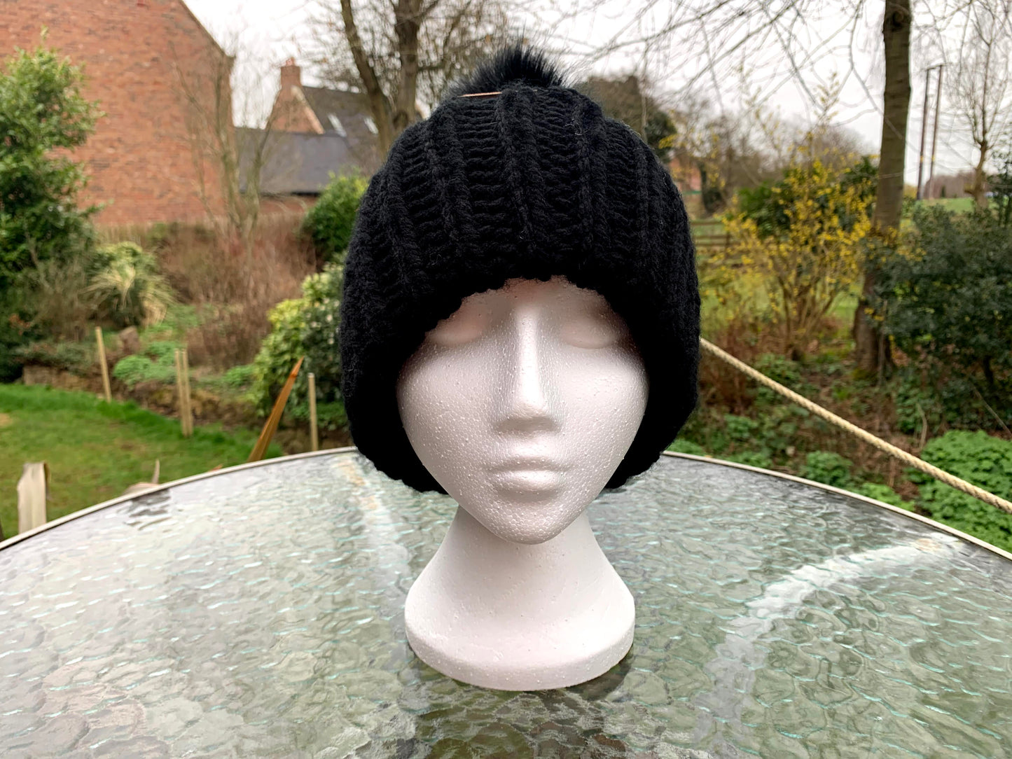 Cosy Knit Hat 🧶